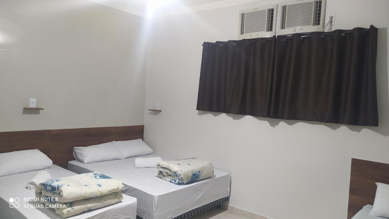Pousada Quarto Com Ar, Wi Fi,Frigobar Perto Da Basilica อาปาเรซีดา ภายนอก รูปภาพ